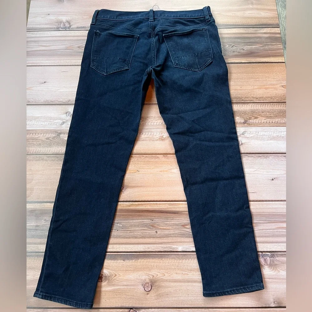 Banana Republic Men's Navy Slim Jeans - Picture 2 of 6